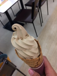 Hׂ(^.^)